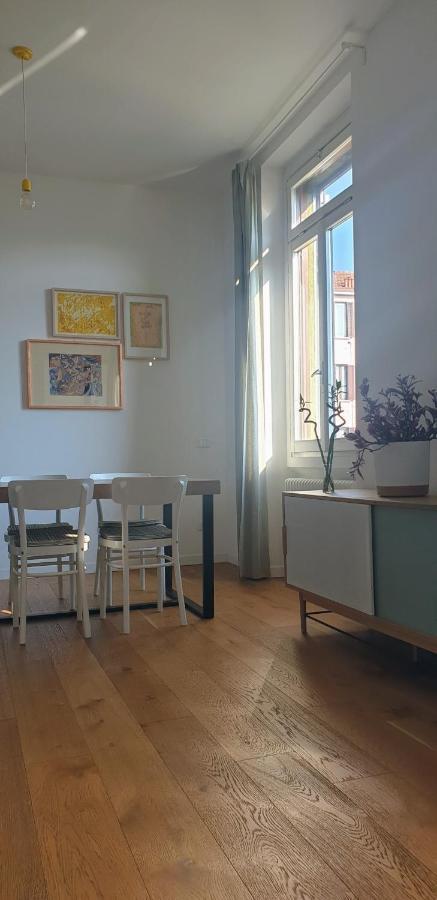 Milano Isola - Bright 2-Room Apartment With Balcony Exterior foto